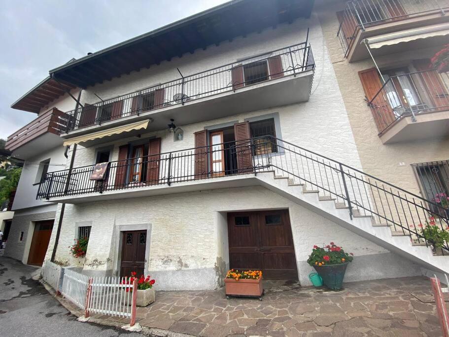 Casa Vacanze Il Pettirosso. Пизонье Экстерьер фото
